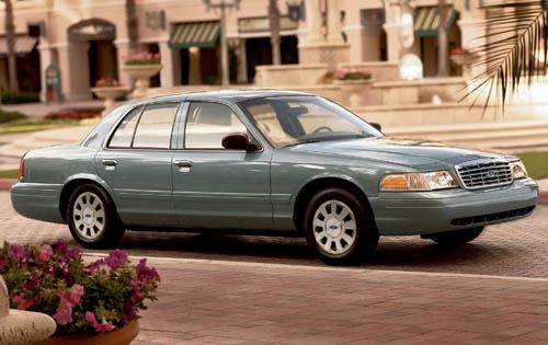 Ford crown victoria 2011